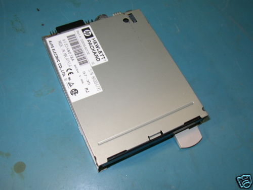 PC Floppy Drive  - HP D2035-60172 *TESTED*