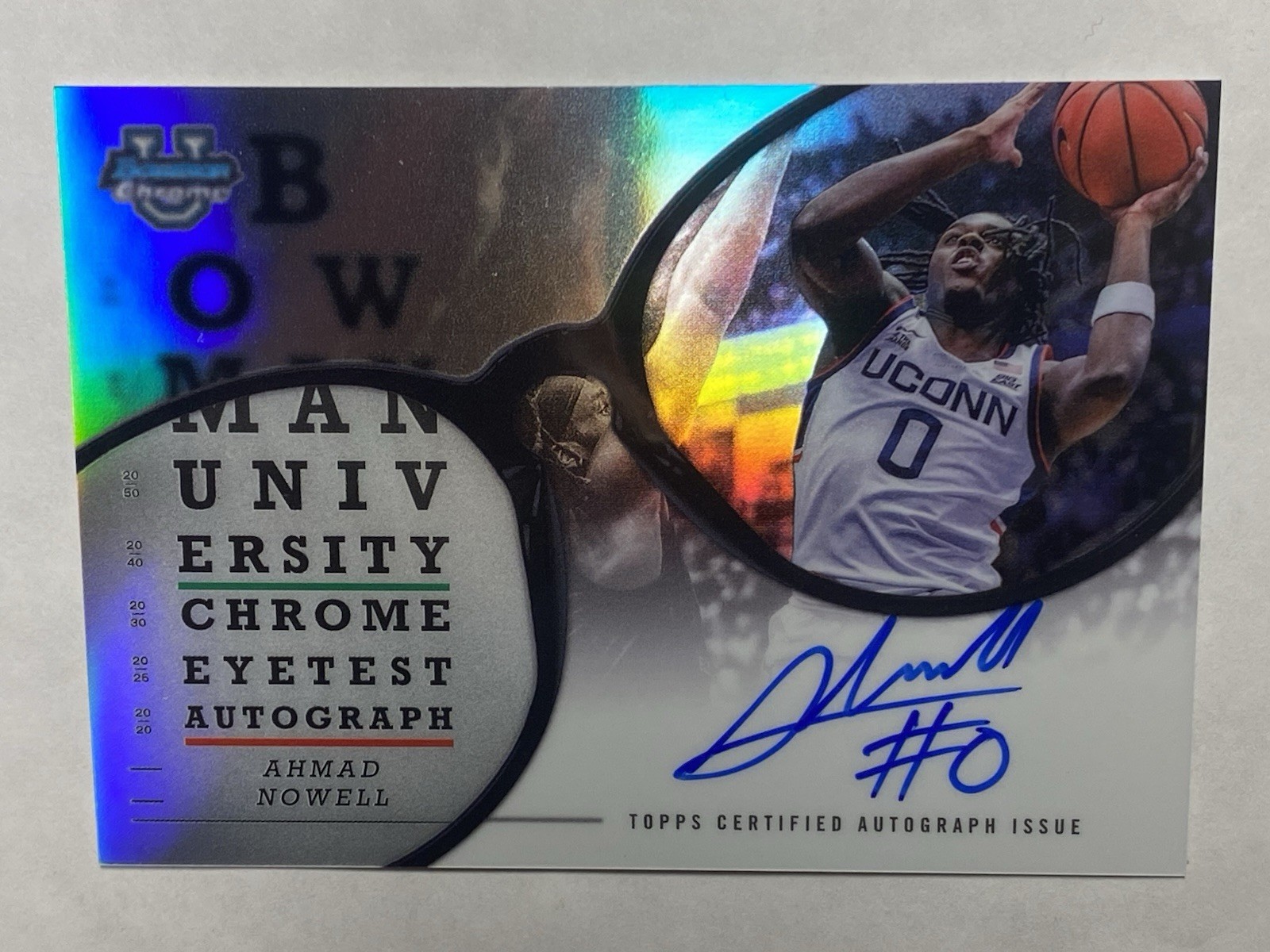 UConn Huskies Basketball Premium 17-Card Collection Lot Autos #d Parallels SP