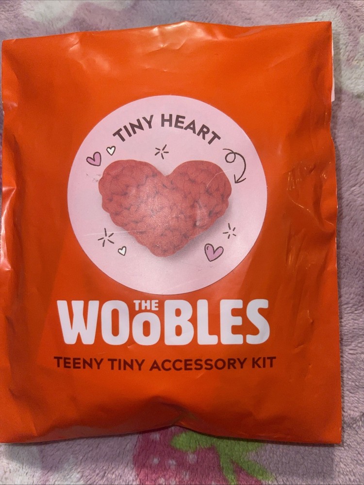 WOOBLE’s Teeny Tiny Accessory Kit - Tiny Heart NEW