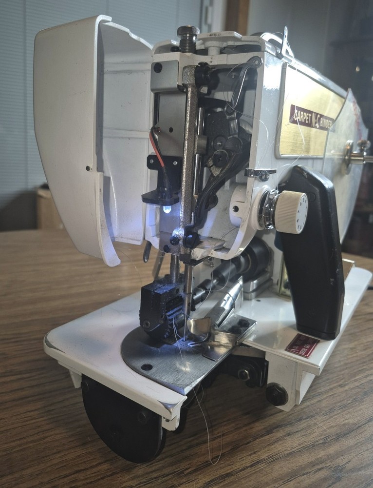 NC N-C CARPET BINDER SEWING MACHINE - MODEL PBS-2A - WORKING