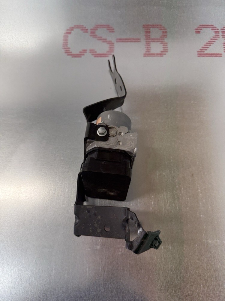 17-20 Suzuki Gsxs 1000 Abs Pump Unit Module
