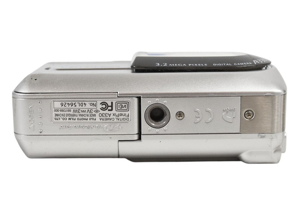 Fujifilm FinePix A330 Digital Camera 3.2MP Silver