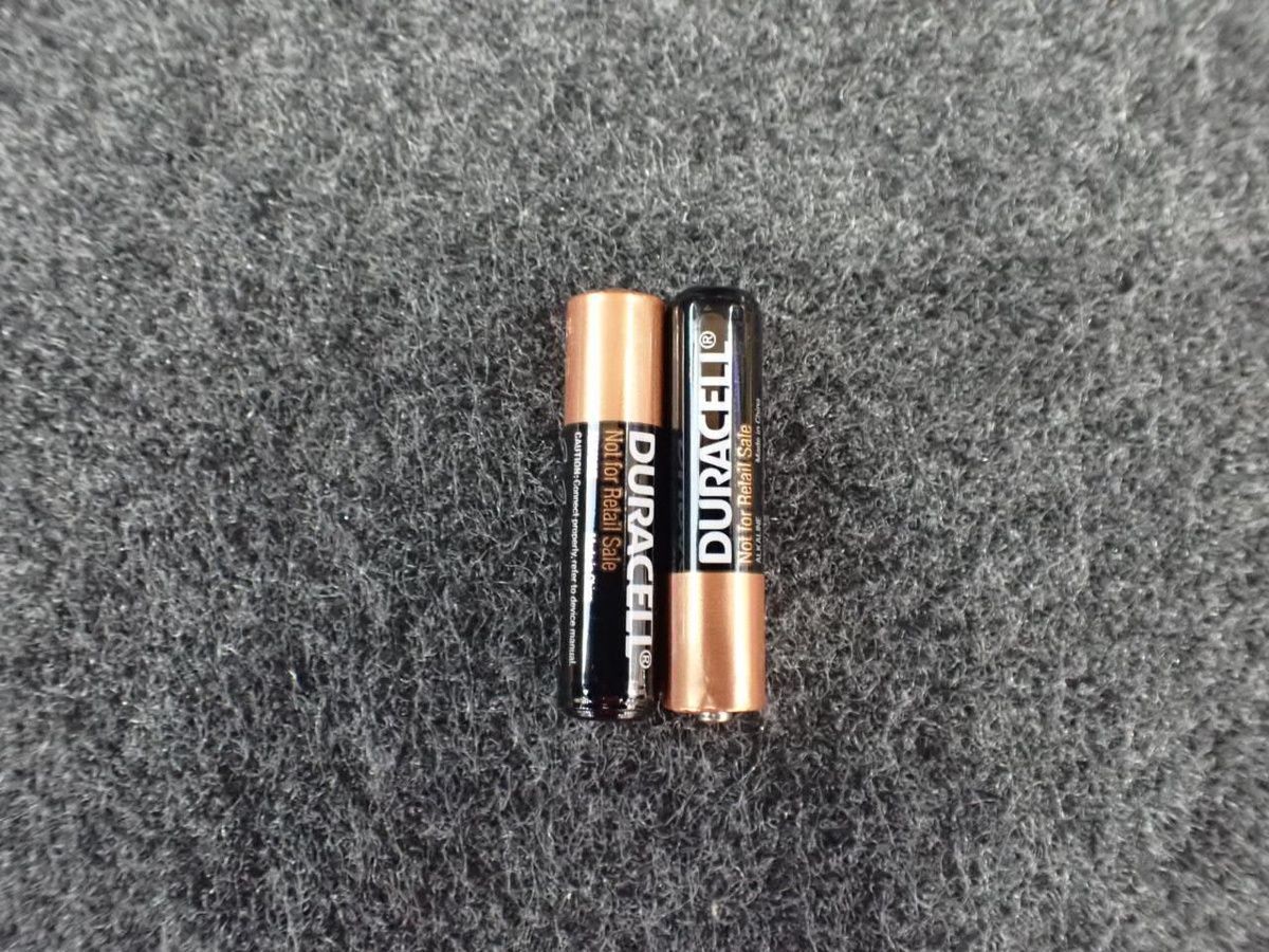 FLUKE 302+ Digital Clamp Meter, 30mm Jaw, 600 VAC/DC, 400A