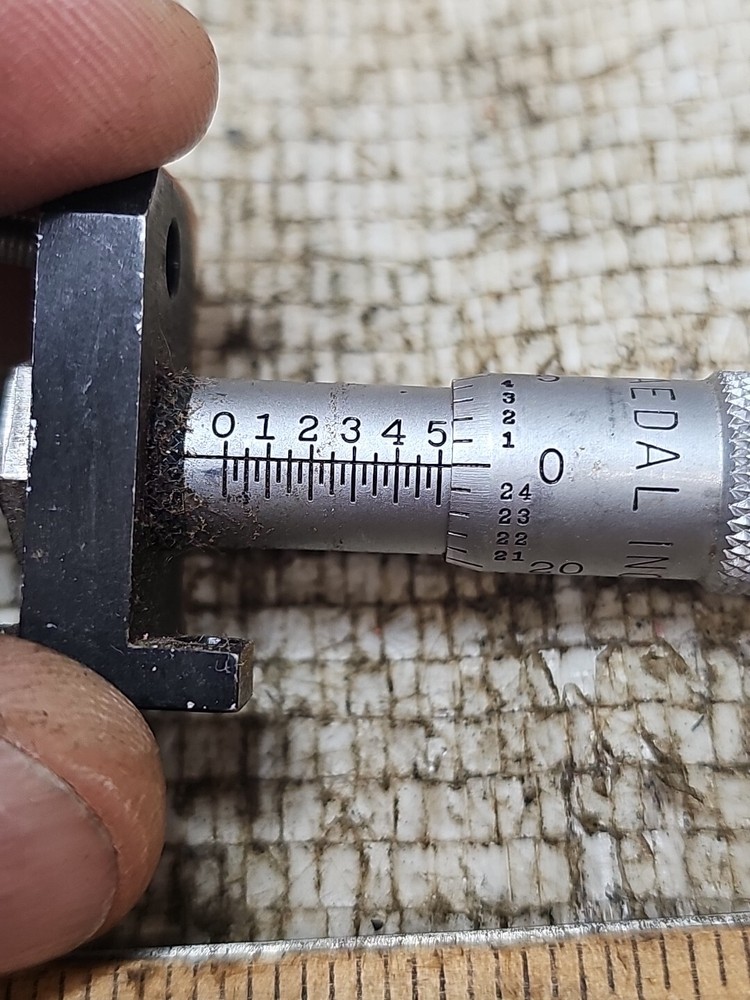 Daedal LINEAR POSITIONER STAGE Starrett Micrometer .5" RANGE