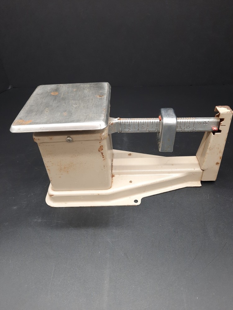 Vintage 1982 USPS Metal 16 Oz Postage Scale
