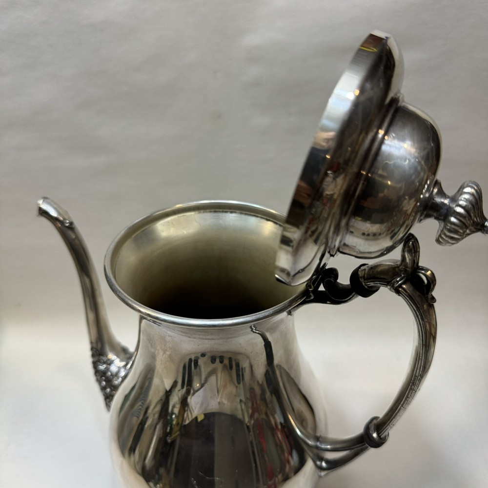 High Quality Large Insulated Silver plated Tea Pot British Hallmarks