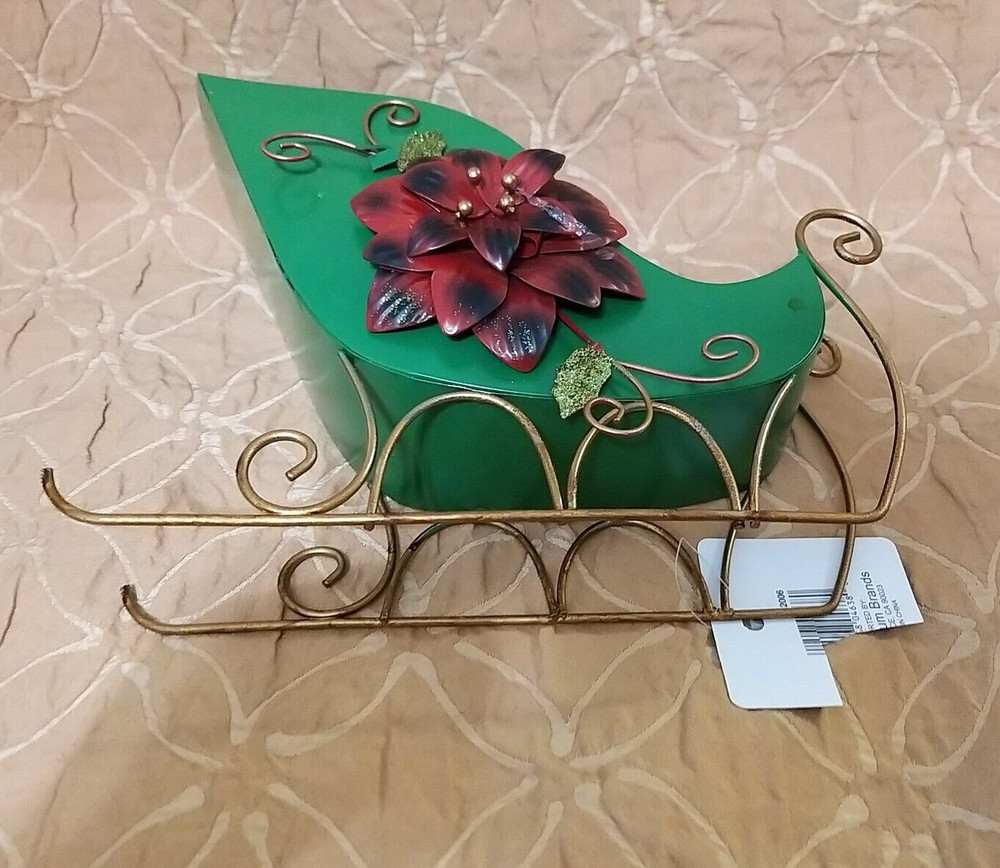 Happy Holidays Metal sleigh Decor
