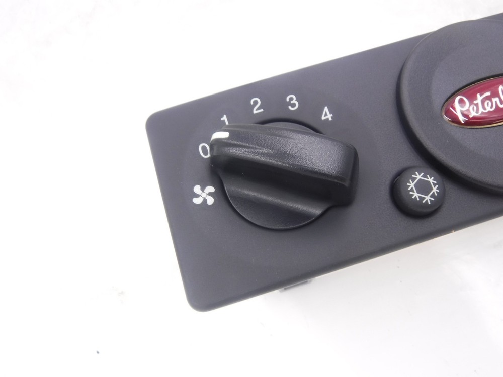 Genuine OEM Peterbilt Sleeper HVAC Control Assembly Q21-1122