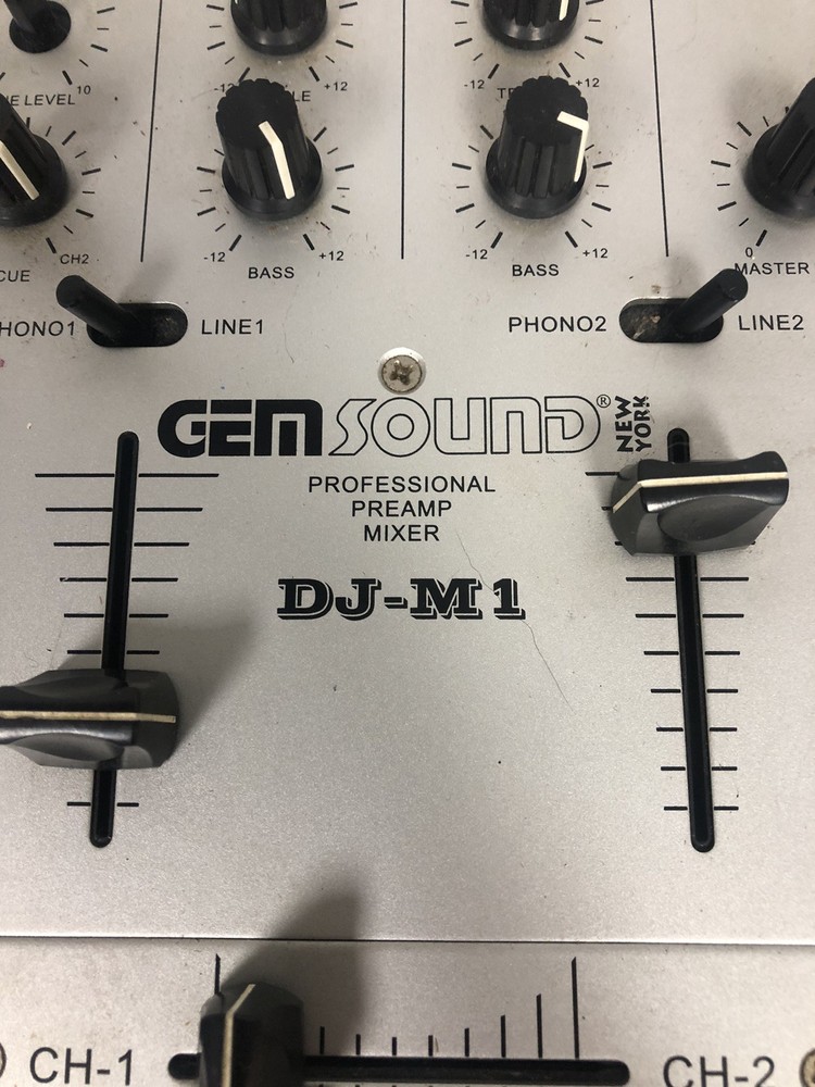 Gem Sound DJ M1 Mixer - Model : DJM1Mixer Untested & missing knobs