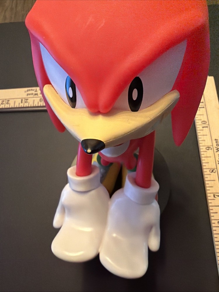 Sonic The Hedgehog Knuckles Cable Guy Controller Holder USED