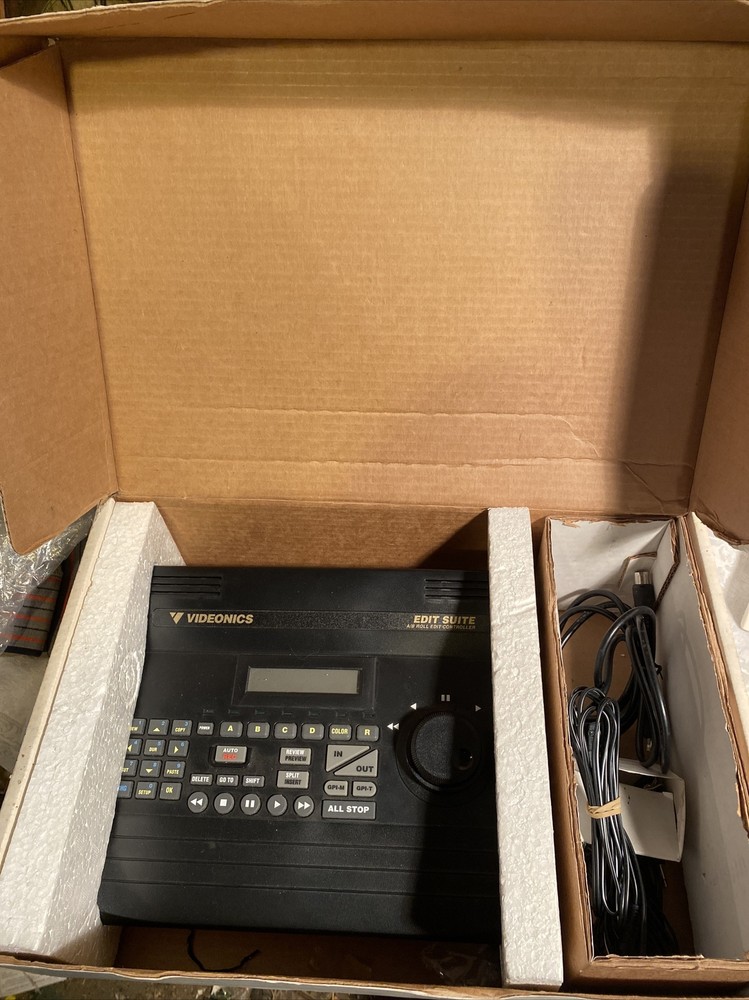 Videonics Edit Suite AB Roll Edit Controller Video Editing Equipment Powers On