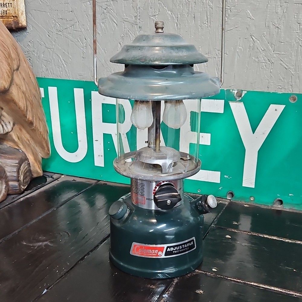 Coleman Adjustable Two Mantle Lantern