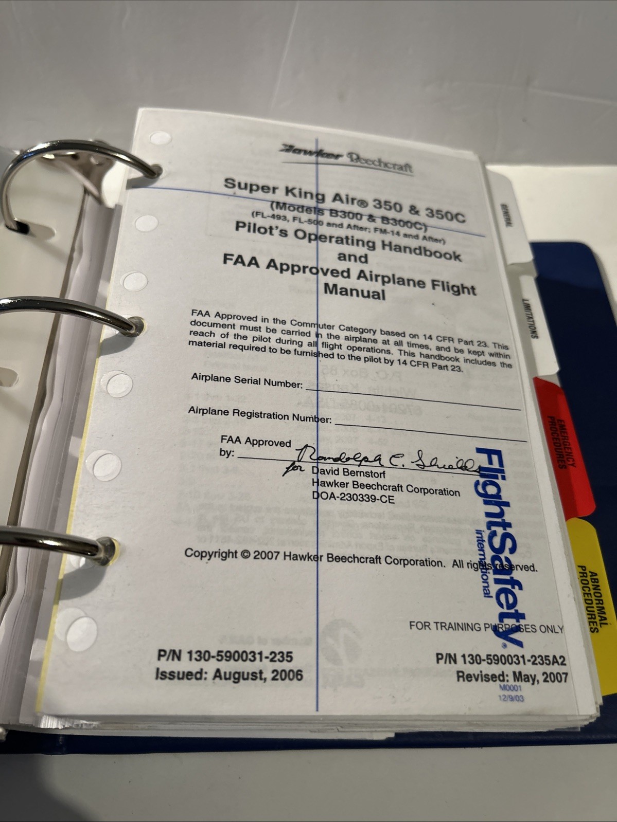 Flight Safety International Pilot Manual Super King Air 350 350C Updates to 2009