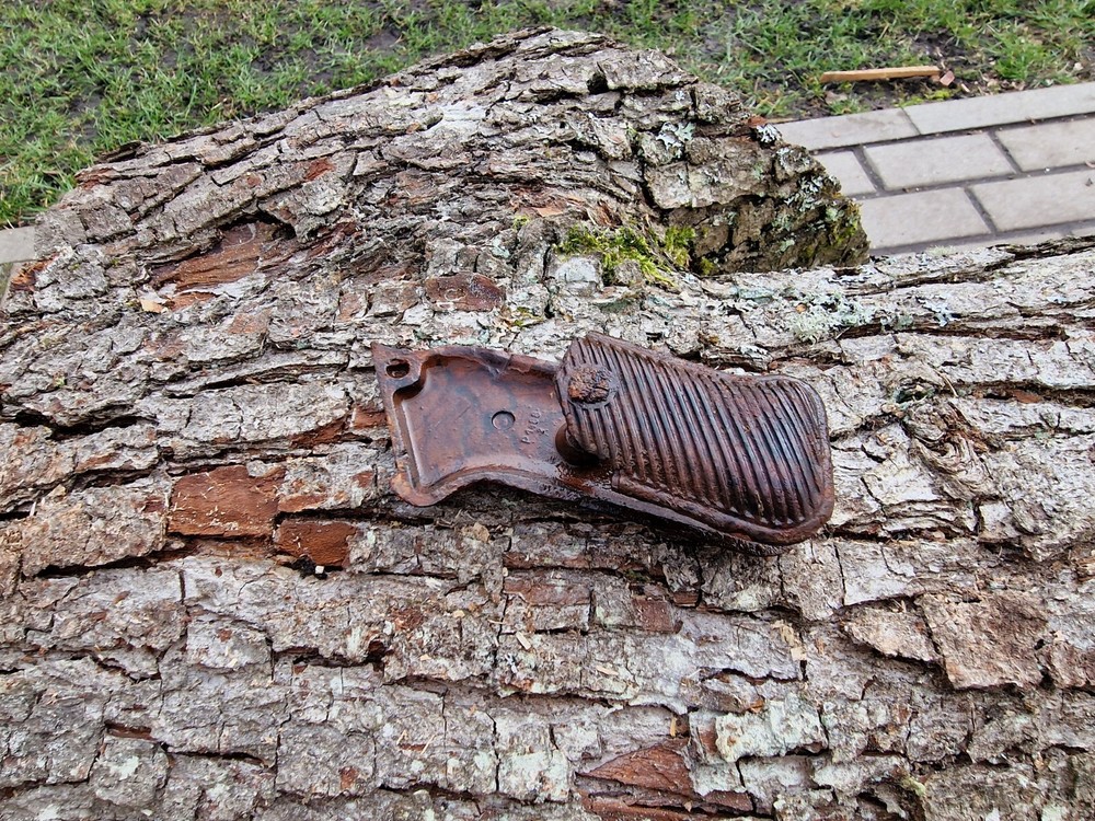 WW2 Accessories MP Bakelite from the German bunker relic.