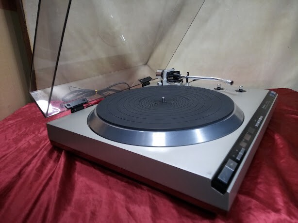 Technics SL-1300 MK2 Fully Automatic Direct Drive Turntable