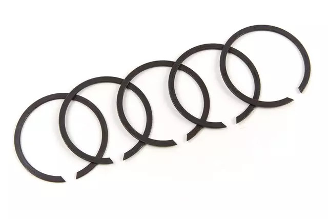 Genuine  Transfer Case Four Wheel Drive Sprocket Outer Retaining Ring 12547477