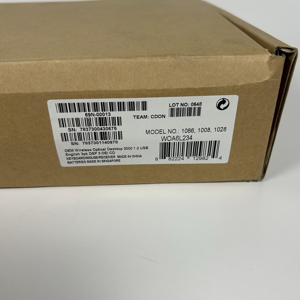 Microsoft wireless desktop combo 3000- keyboard, mouse, receiver - USB