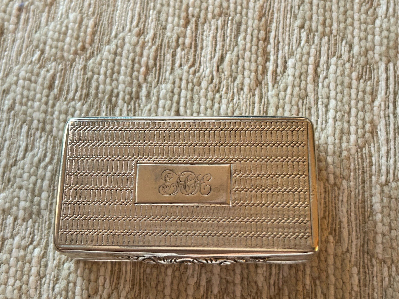 William IV Regency English Sterling Silver Snuff Box Made In 1835 In Birmingham