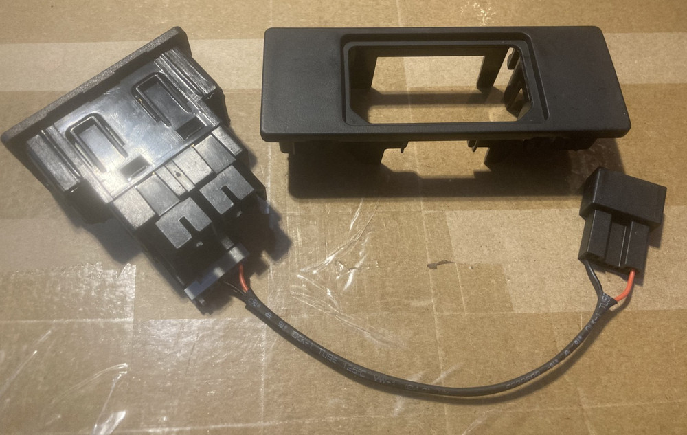 Ford Sync3 Upgrade USB+ Type-C Dual Multimedia Interface Module V3.4 Only