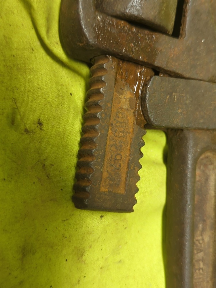 Trimo 18 Pipe Wrench Vintage