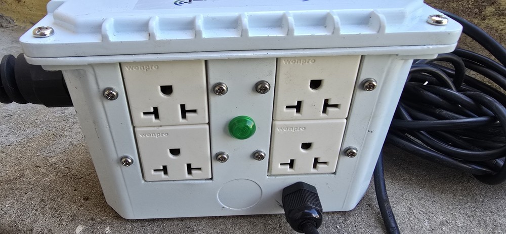 Sentinel HPH-4 HID High Power Controller Outlet