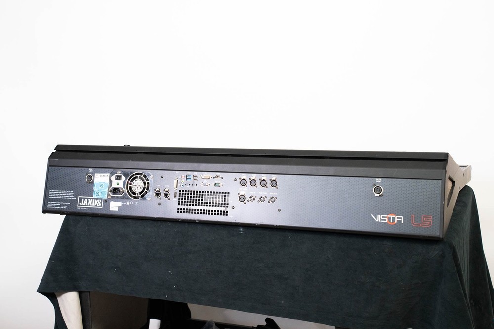 Jands Vista L5 Lighting Control Console CG01CXV