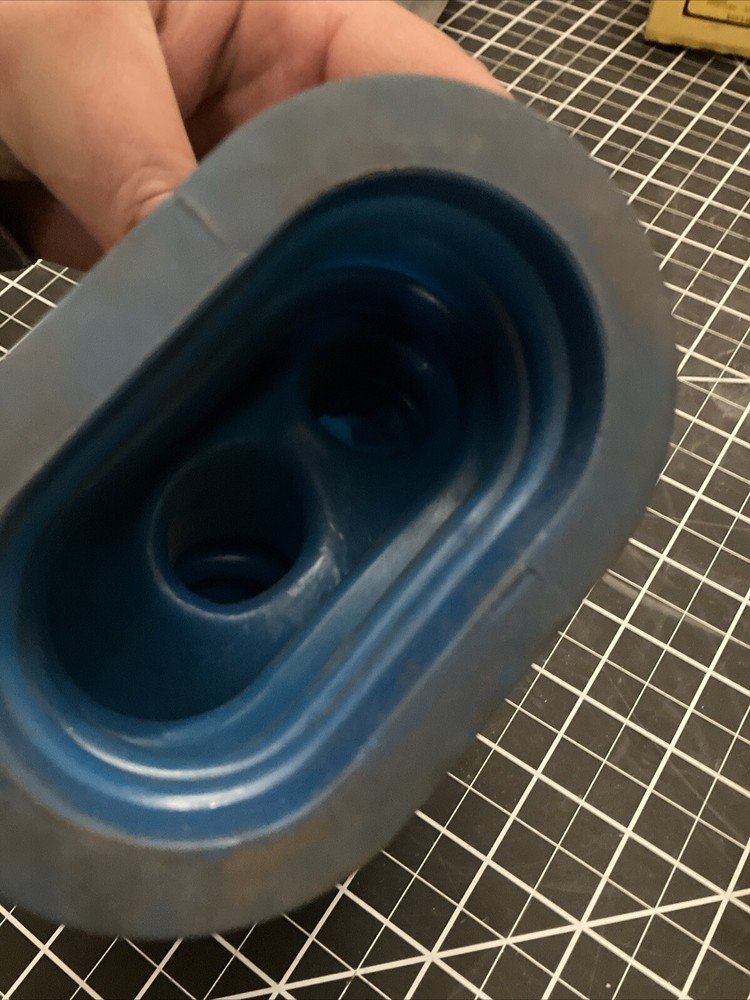 070660430 Altec Upper Control Isolator