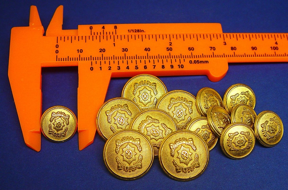 BTM REPLACEMENT BUTTONS 14 Gold Tone solid metal buttons Good Used Condition