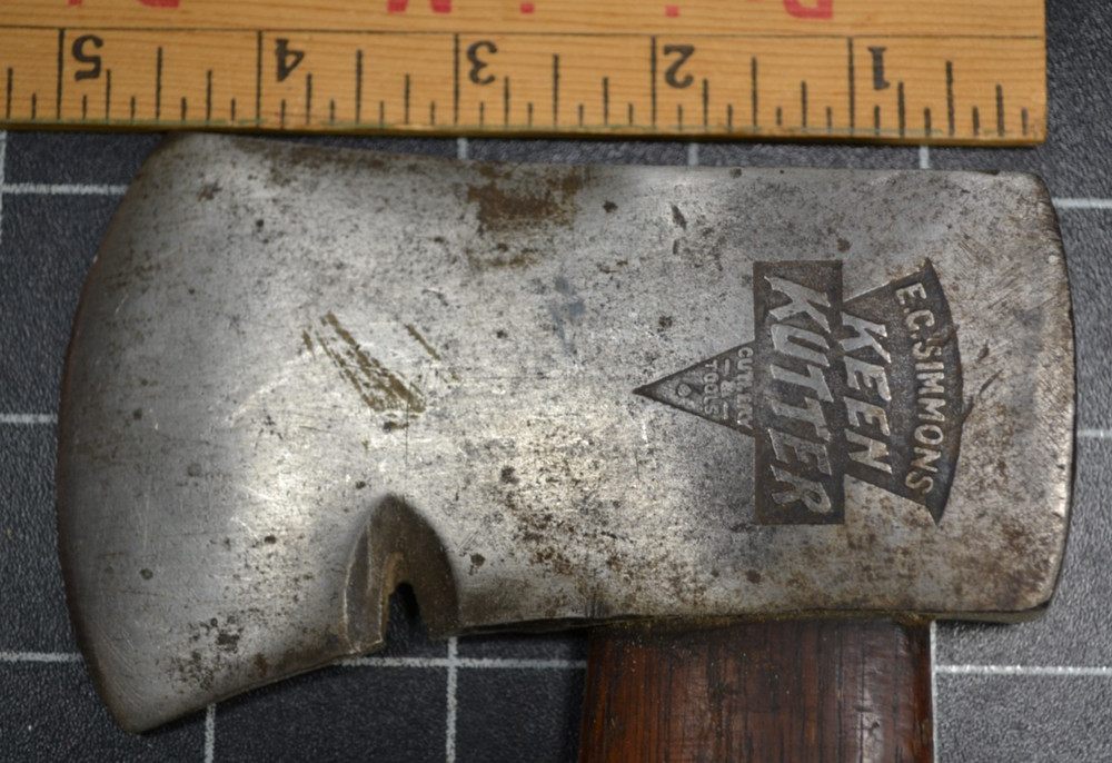 KEEN KUTTER - E. C. SIMMONS CUTLERY & TOOLS - EMBOSSED HATCHET - CRISP LOGO