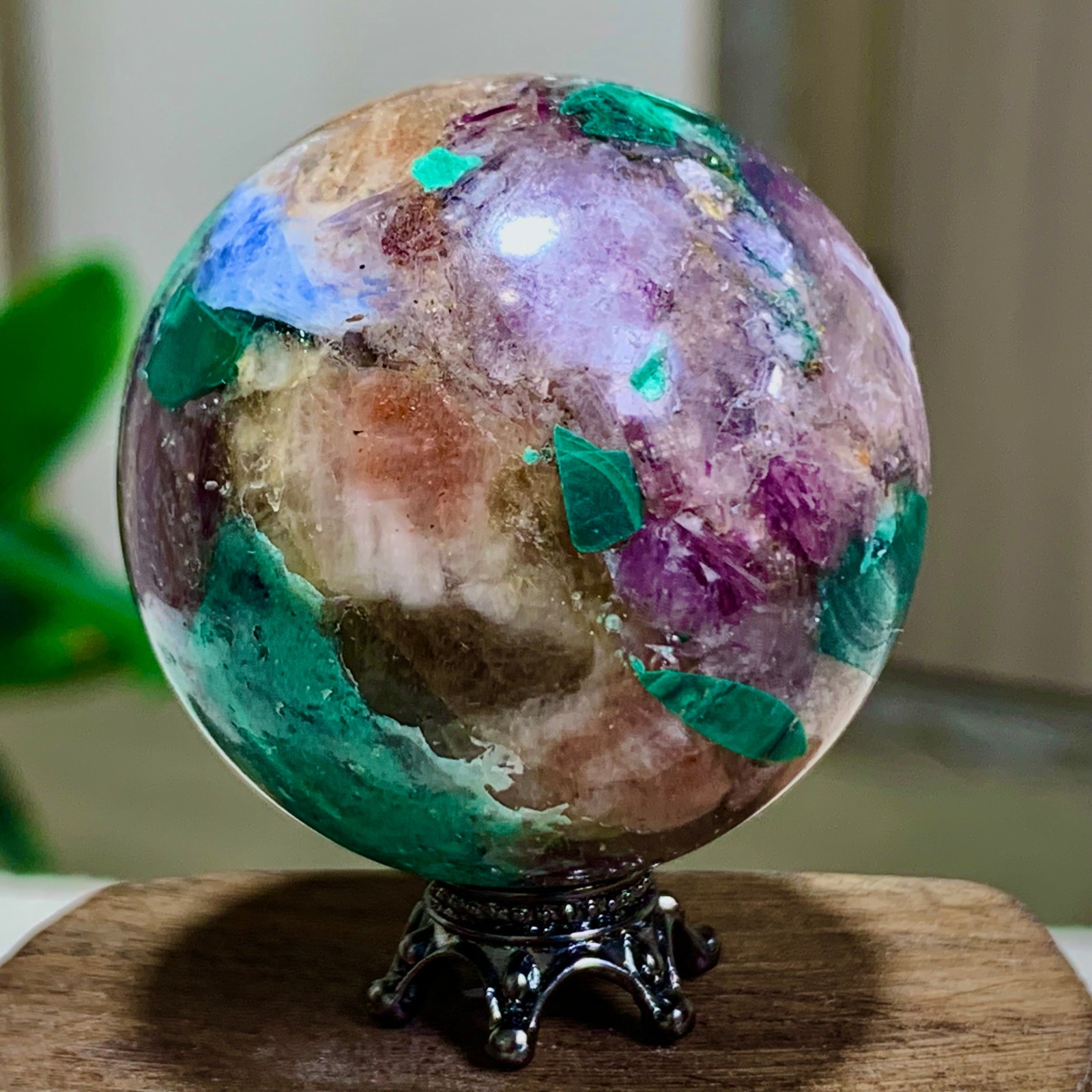 80G Newly discovered rare malachite purple mica symbiotic sphere restoration