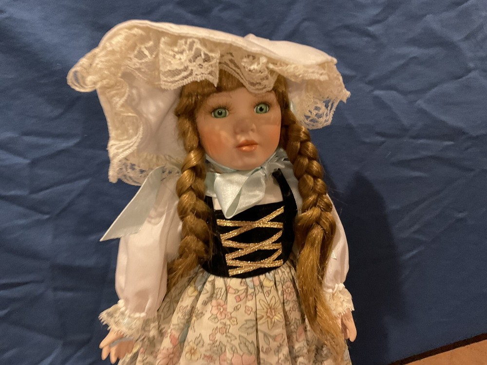 Haunted Doll Valley (guide,beginner) Seashellsblessings