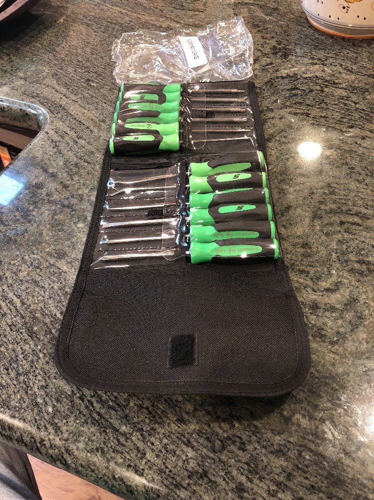 Snap On sgmini12ag 12 pc mini pic, screwdriver & torx set