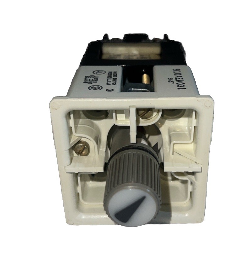 HONEYWELL 910AEA031 MICRO SWITCH ILLUMINATED SELECTOR SWITCH