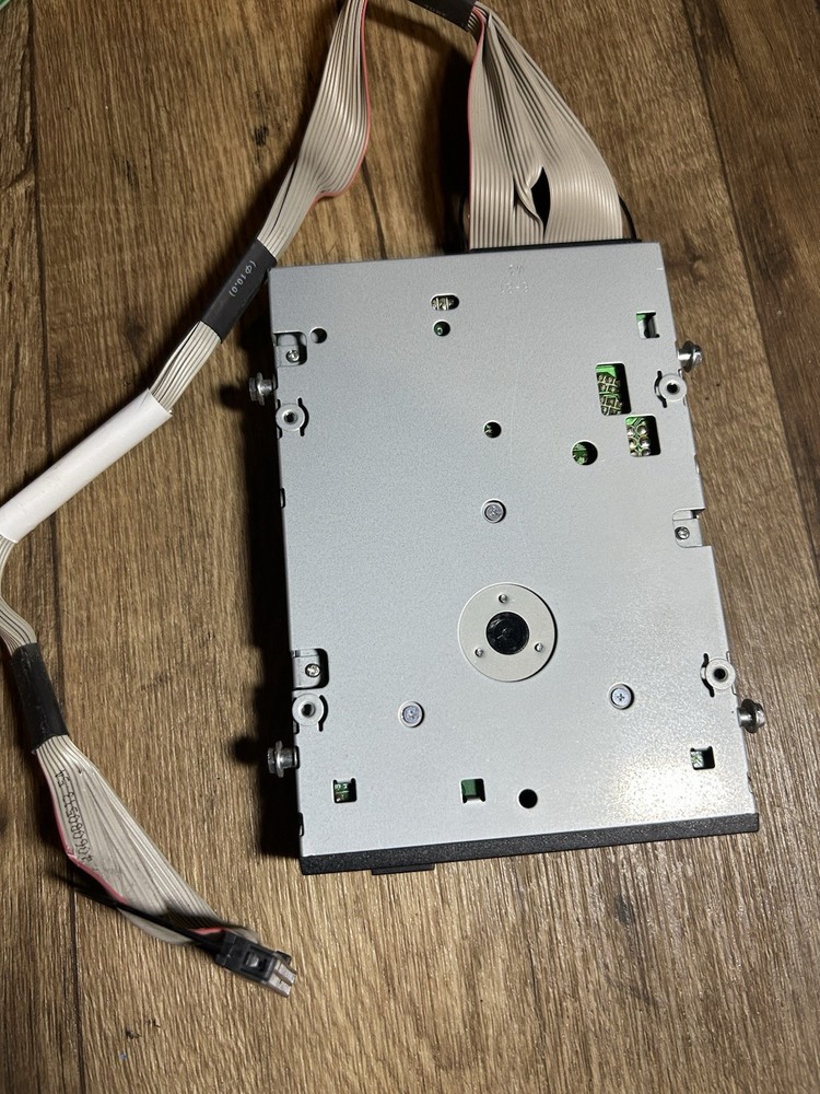 Sony MPF920 3.5" Internal 3½ in Floppy Disk Drive PATA IDE EIDE Silver Black