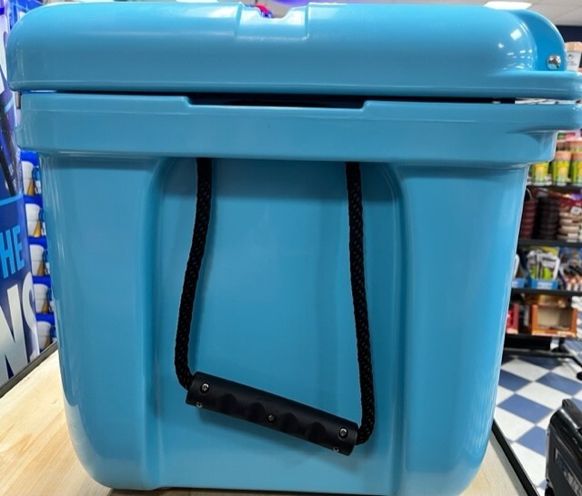 47 Quart Hard Cooler Box with Built-In Bluetooth Speakers