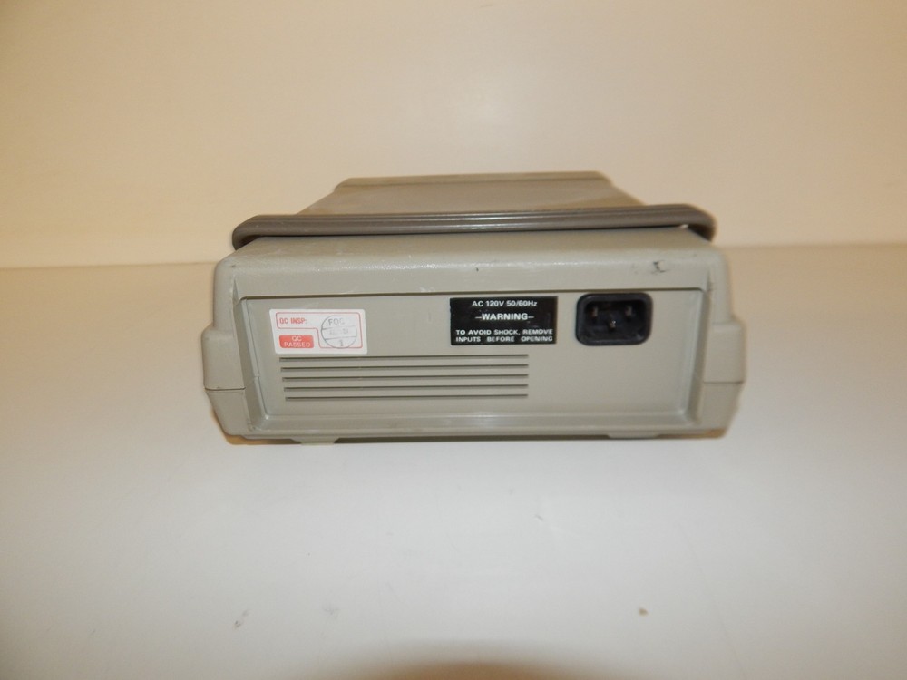 TENMA MODEL 72-380 Digital FUNCTION GENERATOR / FREQUENCY COUNTER (IWJ42)