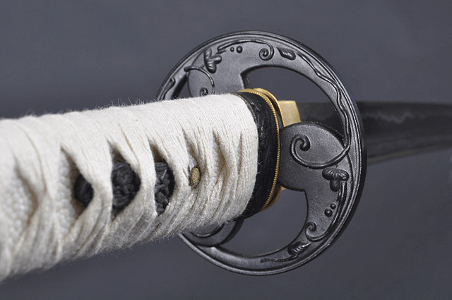 FULLY HANDMADE PRACTICAL JAPANESE SAMURAI KATANA SWORDS