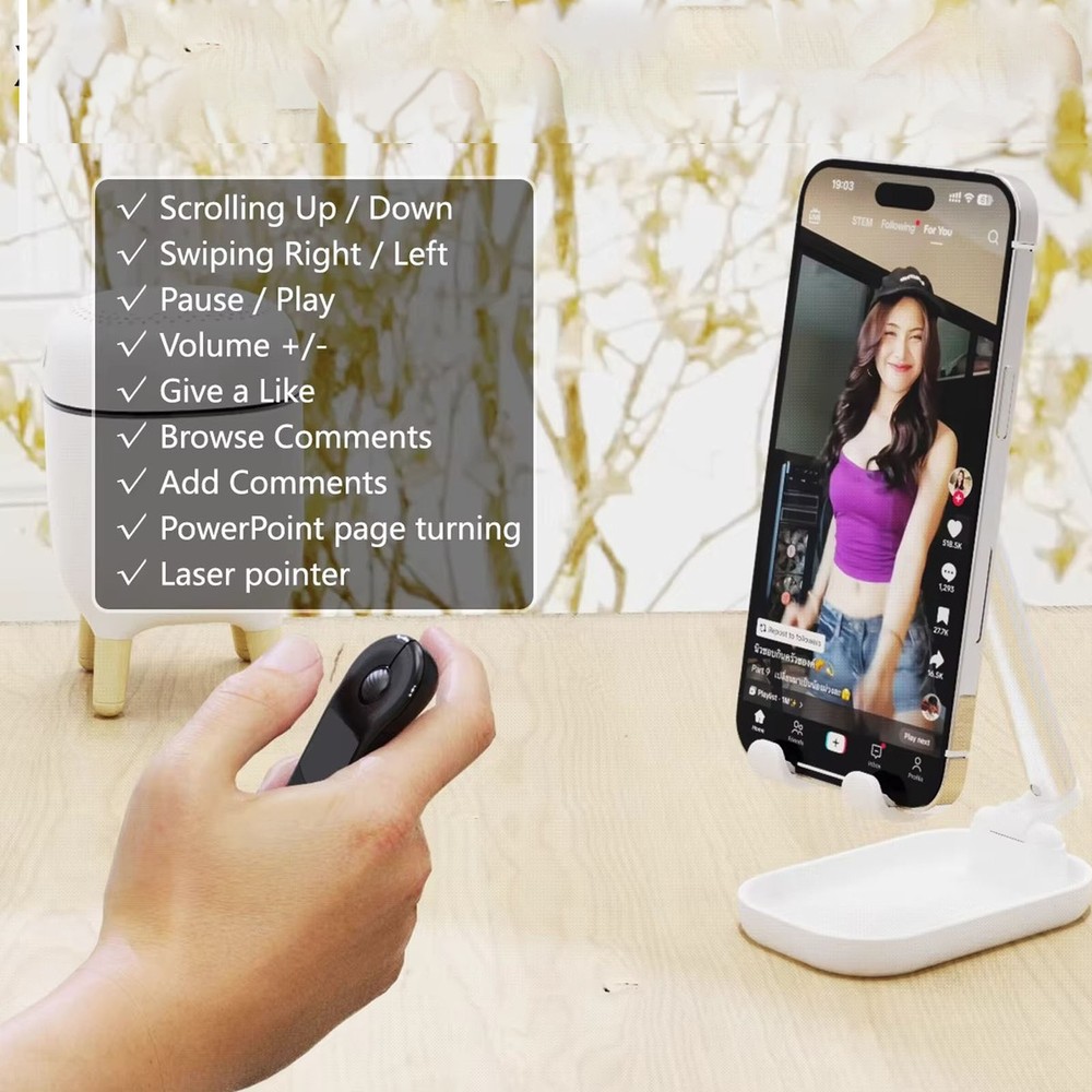 Rechargeable Wireless Presenter Mouse For Effortless Presentations