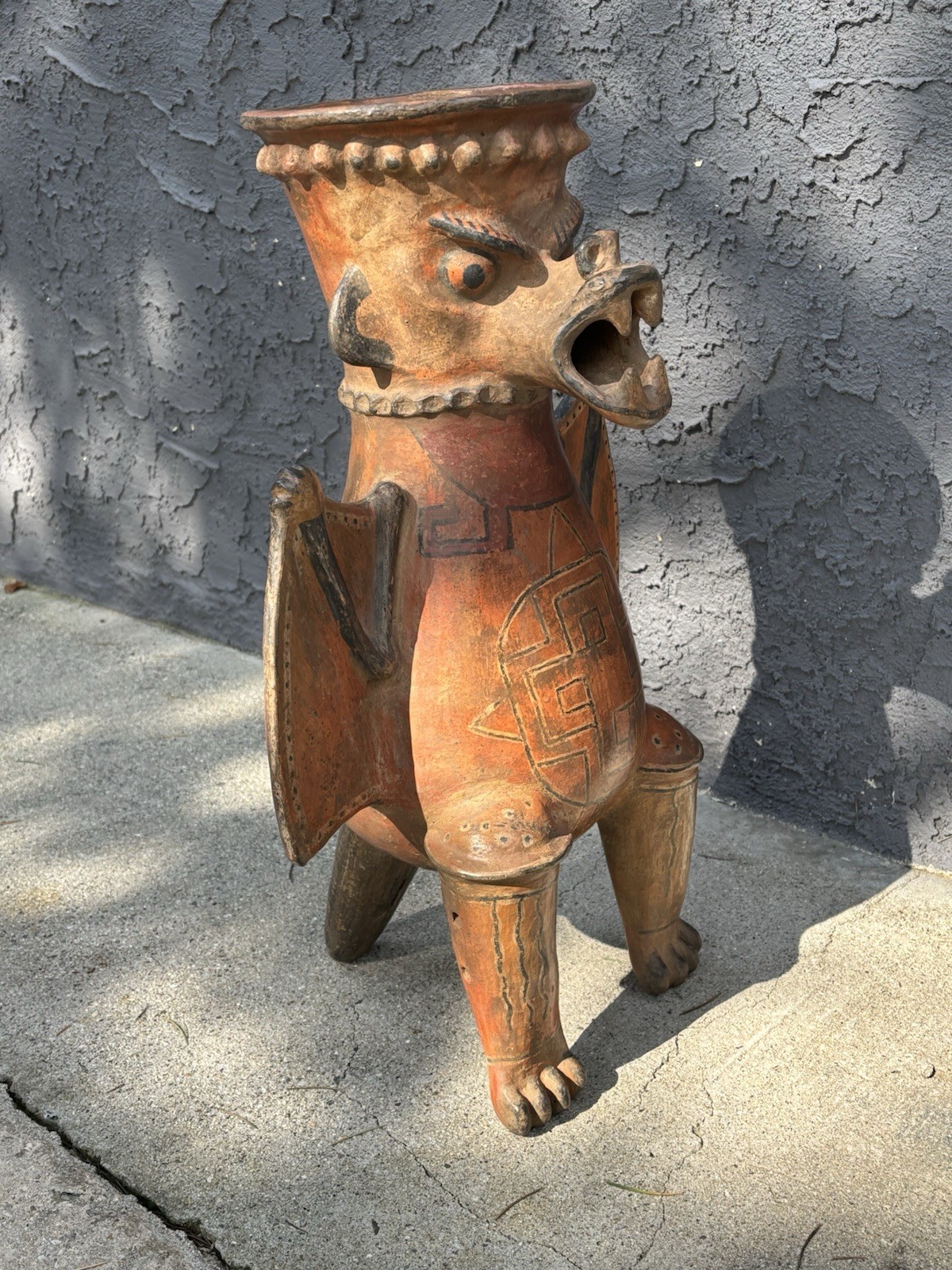 Pre Colombian Style Costa Rican Bat Effigy Jar - Huge. Rare.