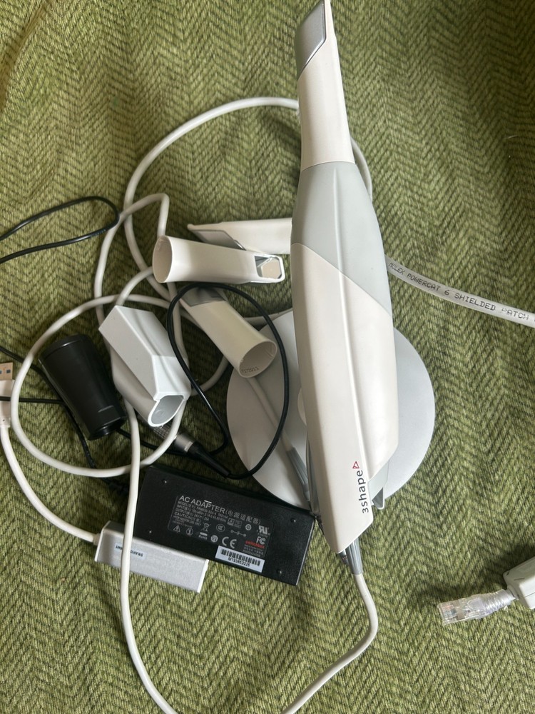 3shape trios 3 scanner , Please Check Description , 490* 11 For This Scanner