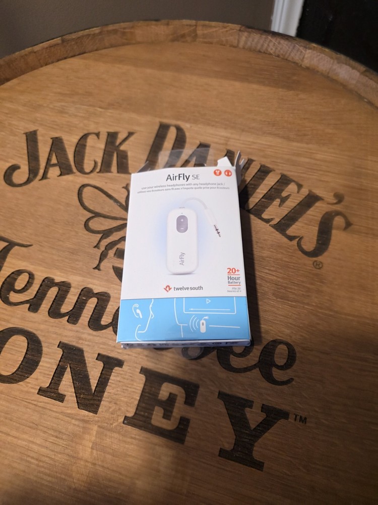 Twelve South AirFly SE Bluetooth Wireless Transmitter TS-2259 20hr Battery Life