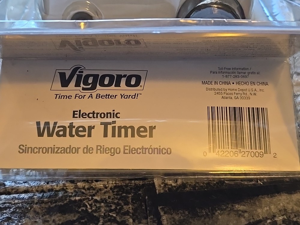Vigoro Electronic Water Timer 196 036 Programmable Low Pressure Drip Systems NEW