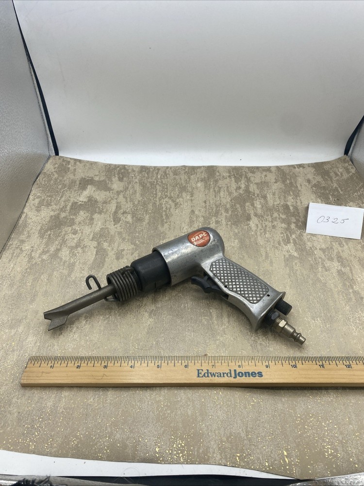 DeVilbiss DAPC AT30 Pneumatic Hammer Chisel UNTESTED