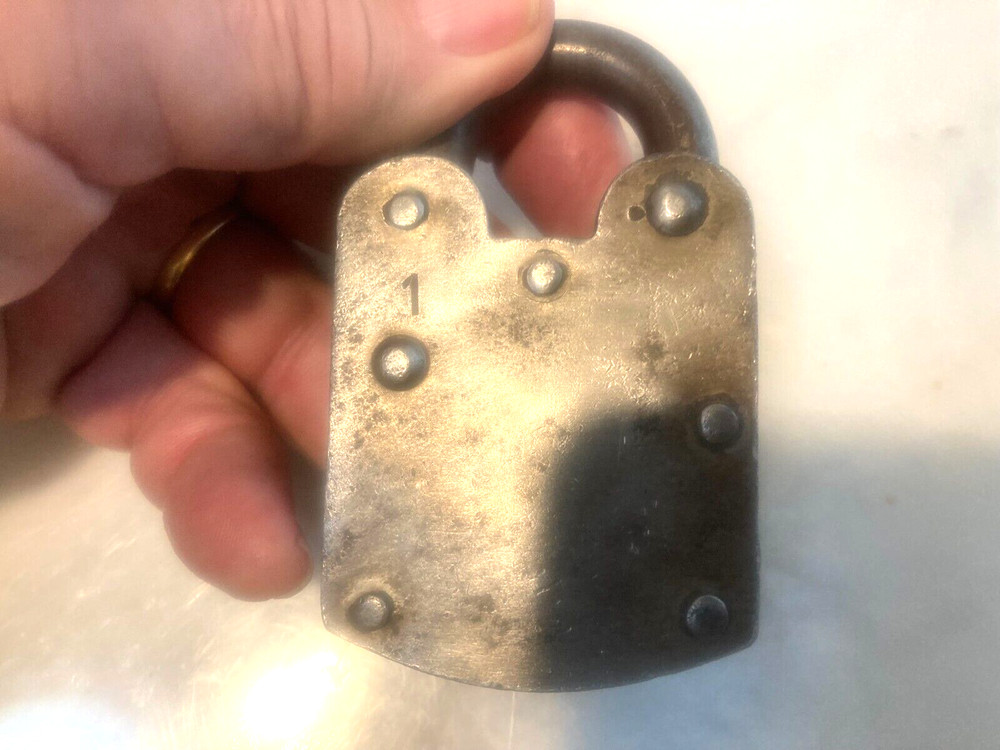 Antique Shafiq Padlock
