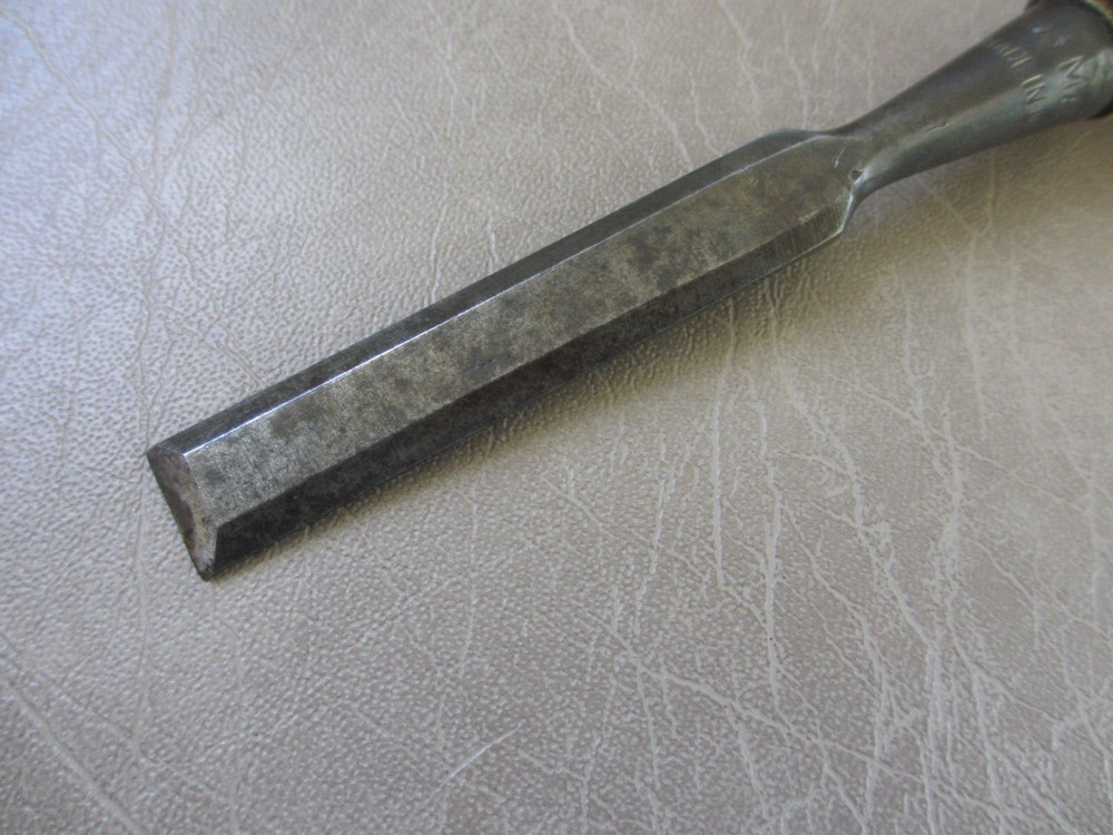 Vintage Wards Master 1/2" Woodworking Bevel Edge Socket Chisel