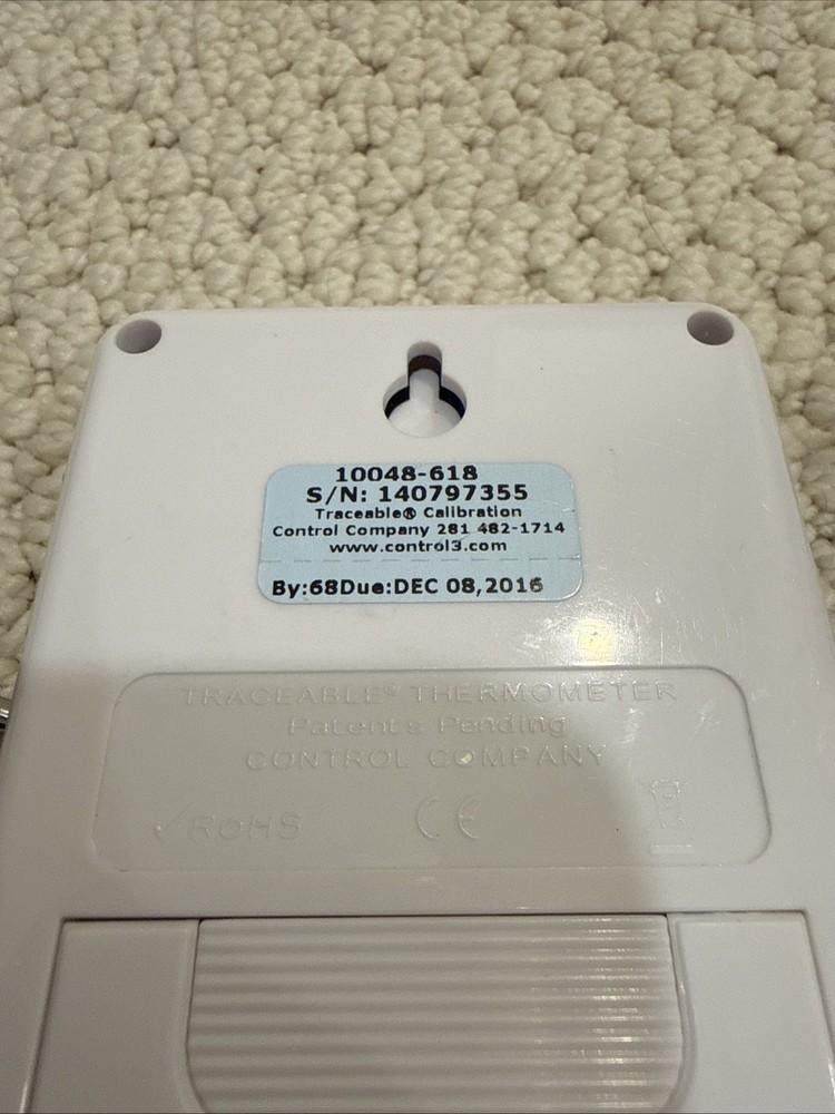 VWR Traceable Excursion-Trac Data logger Thermometer 10048-618 With Probe