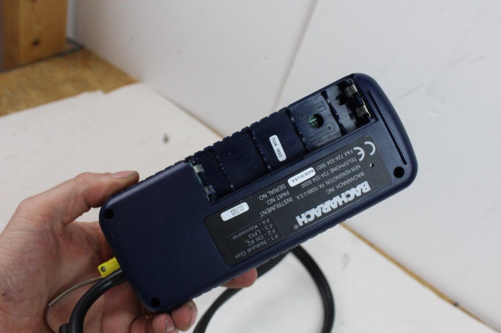 Bacharach Fyrite Tech Analyzer