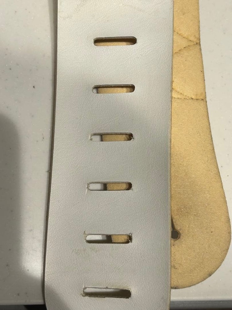 Fernandes White Leather Guitar Strap Adjustable Premium Accessory B381