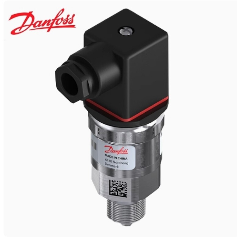 1PC Danfoss 060G1081 pressure transmitter AKS 3000