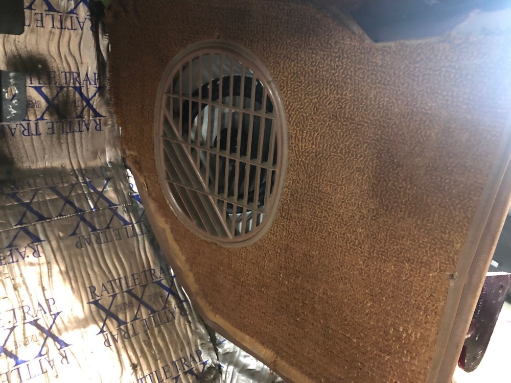 1959-1970, GM Full Size, Impala Kick Panel Vent, 6X9” Speaker Bsffles